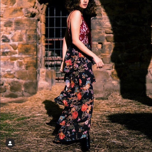 •fridayiminlove• {Cascade Dreams} Maxi Dress (navy / burgundy) - Picture 3 of 17